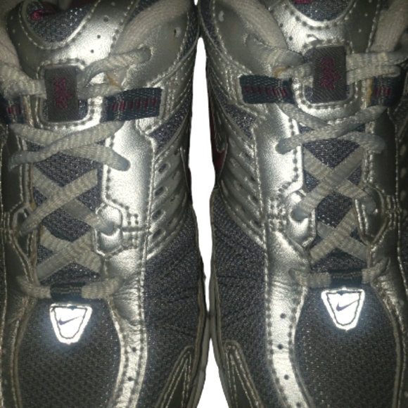 Nike Retro Dart 4 IV Impact Groove & Support Running Sneakers 6.5 Gray/Purple - Picture 11 of 16